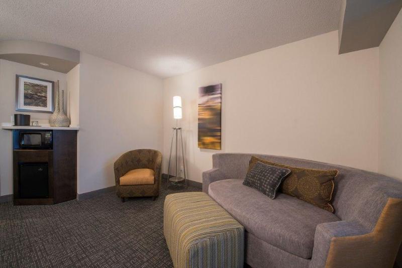 Hotel Courtyard By Marriott Columbus Exteriér fotografie