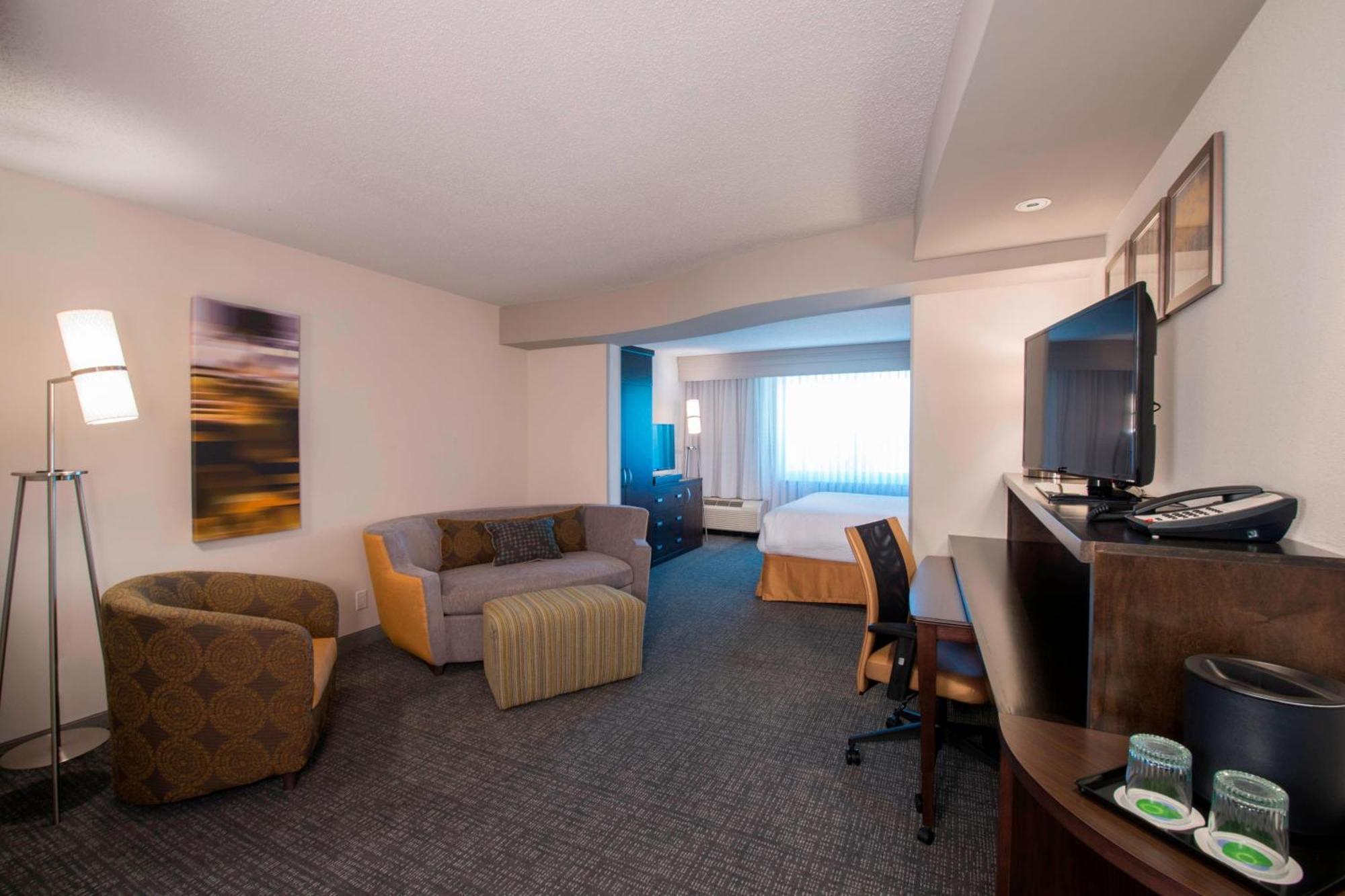 Hotel Courtyard By Marriott Columbus Exteriér fotografie
