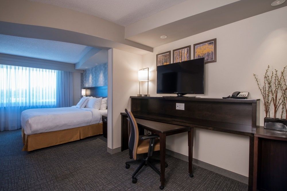 Hotel Courtyard By Marriott Columbus Exteriér fotografie